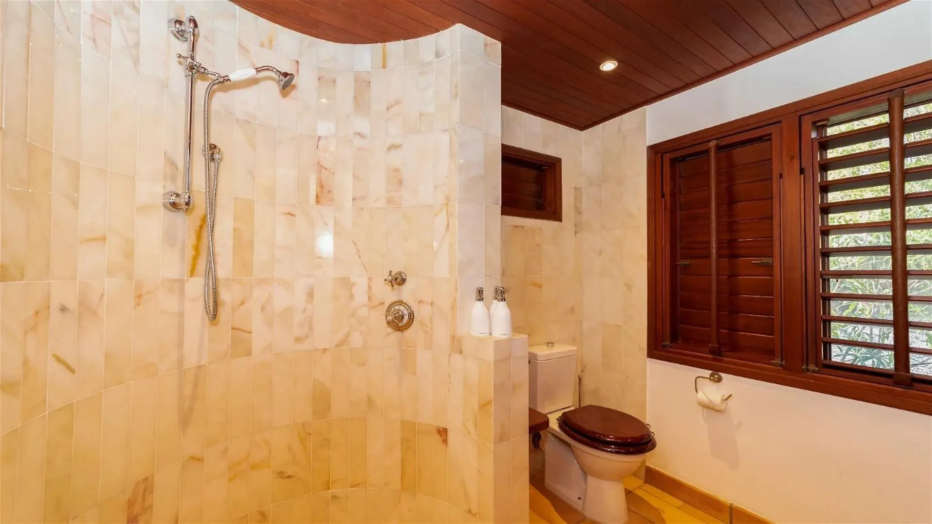 Luxurious Oceanfront Villa in St Barths Quartier de Lorient 0*,