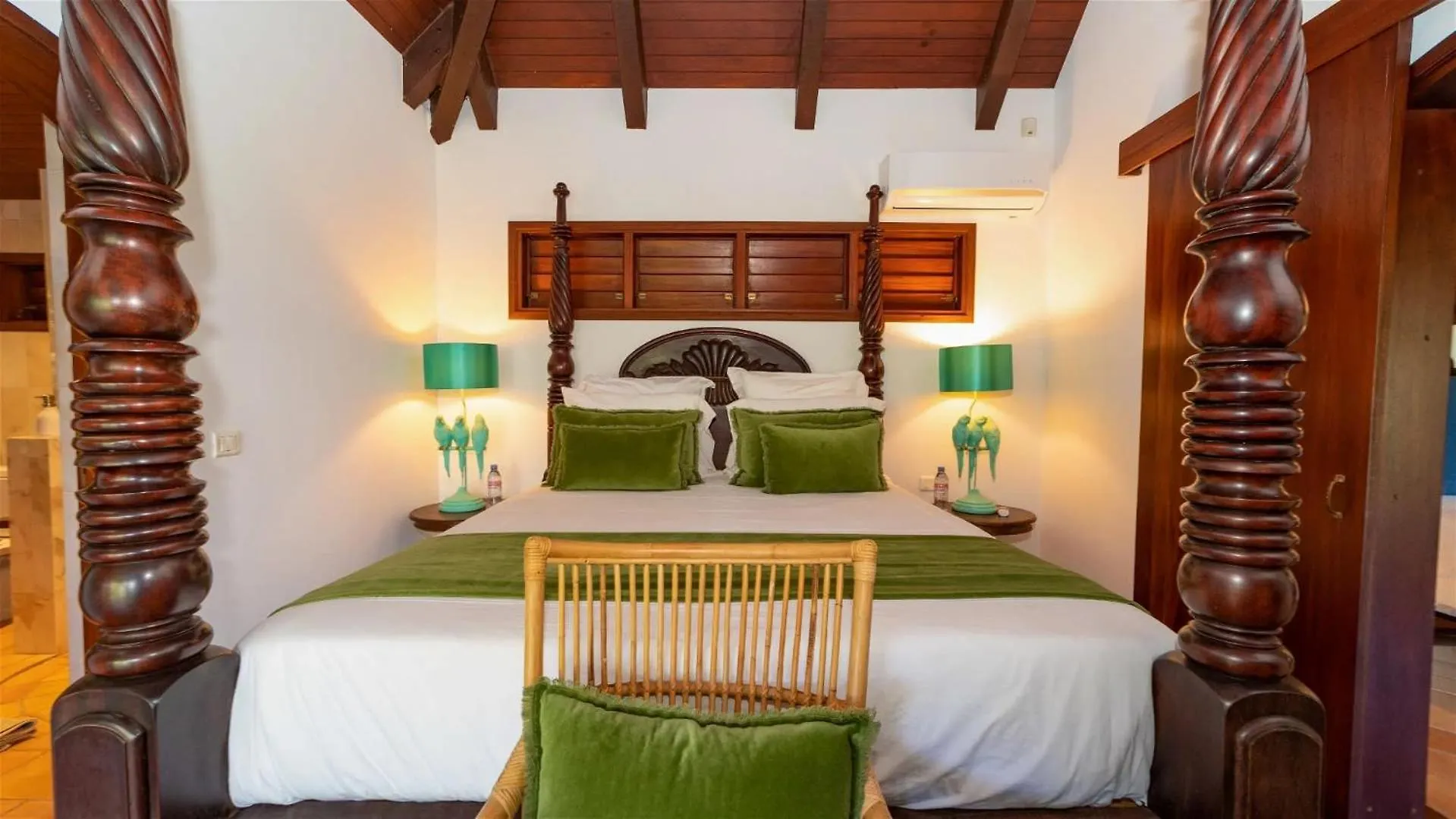 Luxurious Oceanfront Villa in St Barths Quartier de Lorient