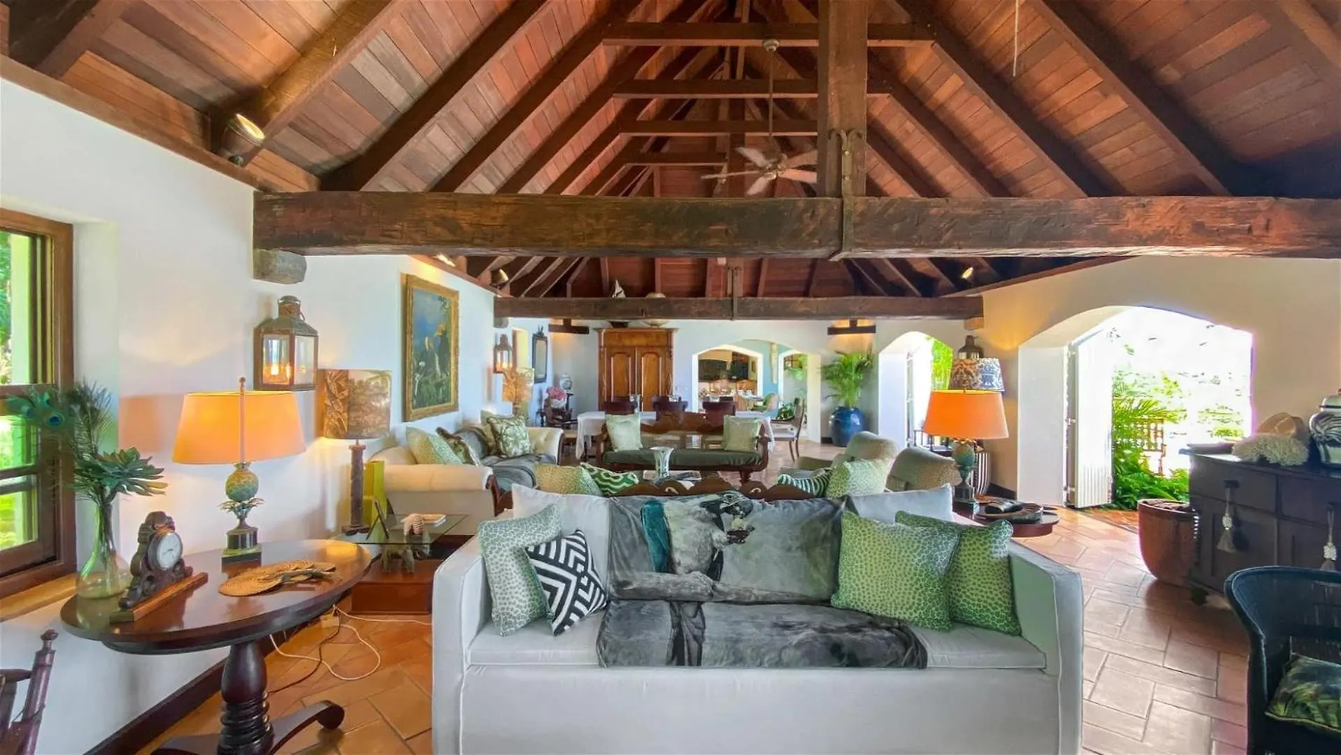 Luxurious Oceanfront Villa in St Barths Quartier de Lorient